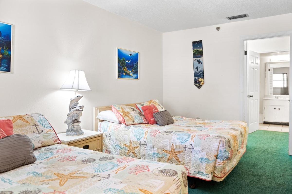 310 Beach Place Condos - image 2