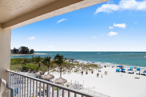 310 Beach Place Condos - image 27
