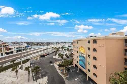 501 Beach Place Condos - image 10
