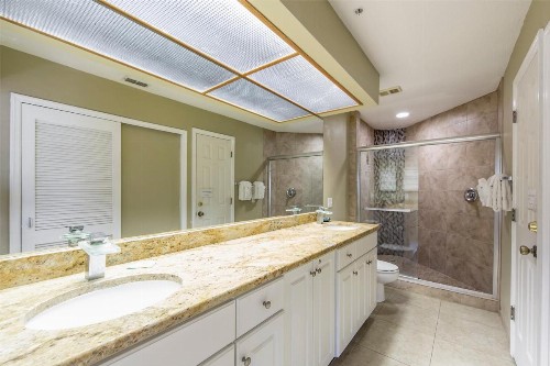 104 Crimson Condos - image 40