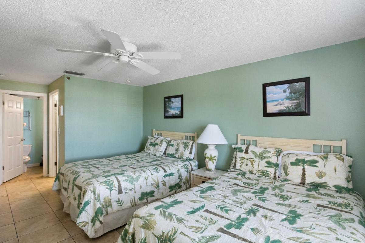 303 Beach Place Condos - image 2