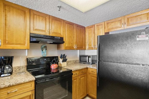 303 Beach Place Condos - image 8