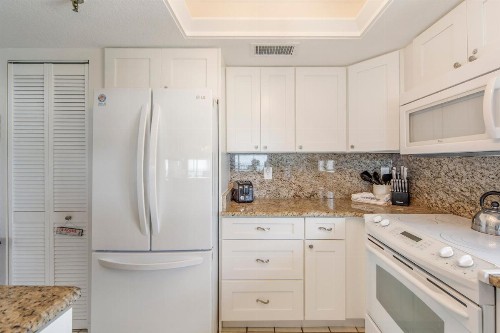 401 Arie Dam Condos - image 1