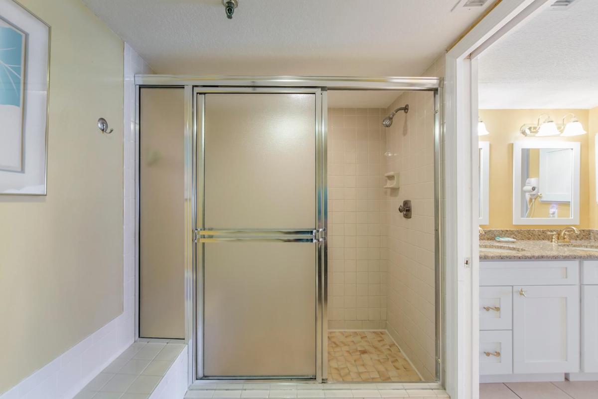401 Arie Dam Condos - image 7