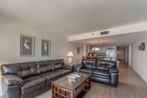 207 Beach Place Condos - image 20
