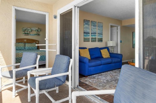 206 Beach Place Condos - image 34