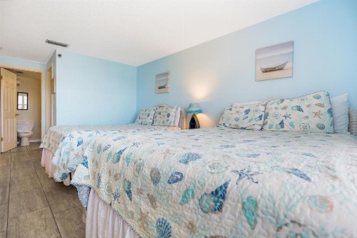 401 Beach Place Condos - image 28