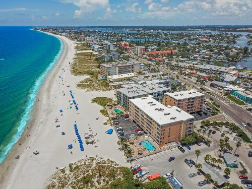 401 Beach Place Condos - image 34