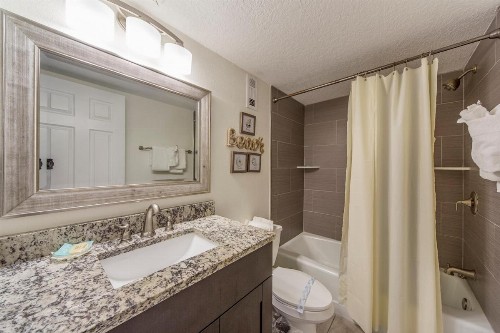 102 Beach Place Condos - image 12