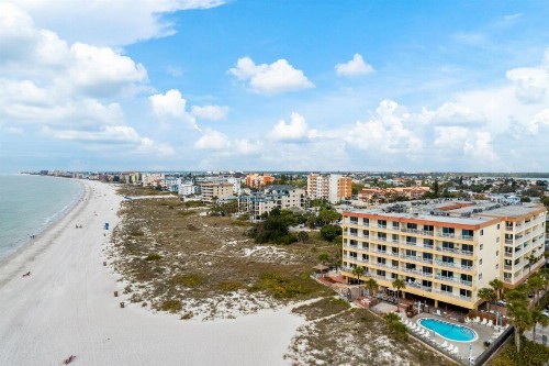 106 Madeira Norte Condo - image 27