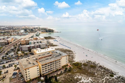 106 Madeira Norte Condo - image 32