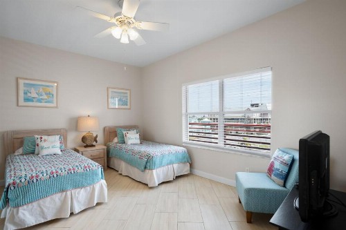 304 Crimson Condos - image 19
