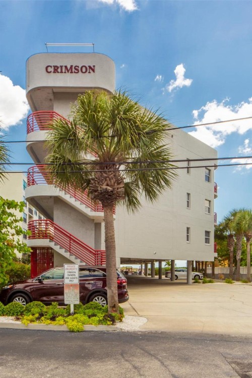 304 Crimson Condos - image 3