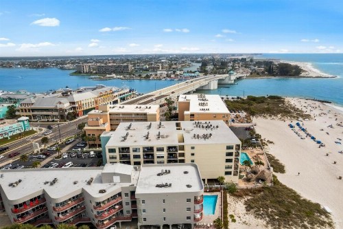304 Crimson Condos - image 40
