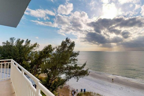615 - Sunset Chateau - image 12