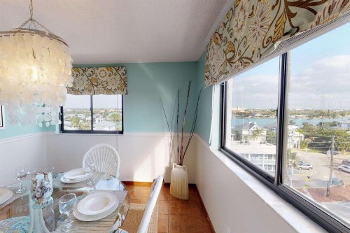 615 - Sunset Chateau - image 8