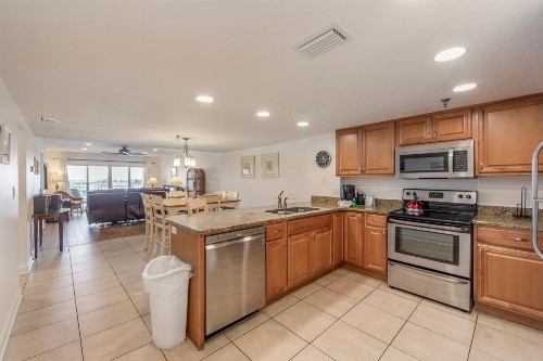 503 Beach Place Condos - image 15