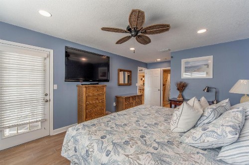 503 Beach Place Condos - image 18