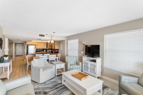 505 Beach Place Condos - image 28