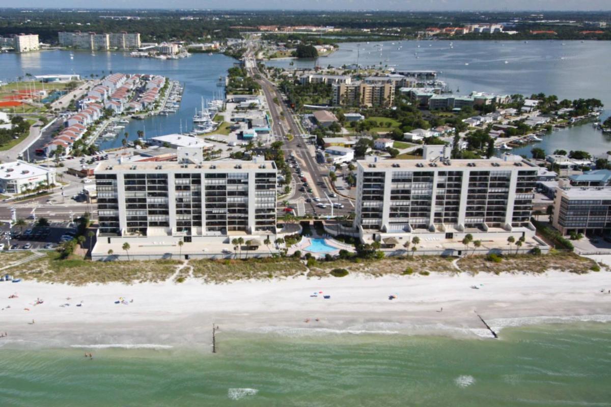 2-1103 - Ocean Sands - image 2