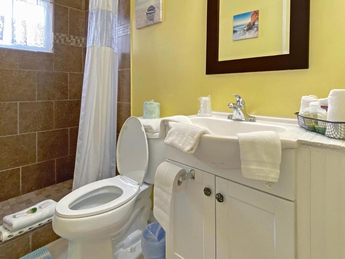Bella Sirena Inn - image 7