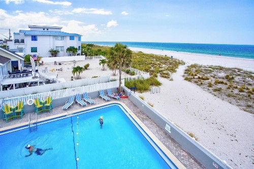 323 - Island Inn - image 21