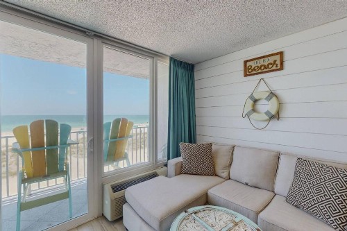 323 - Island Inn - image 35