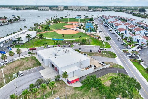 315-G - Madeira Beach Yacht Club - image 37
