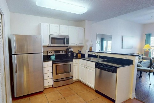 305 - Madeira Bay Resort - image 28