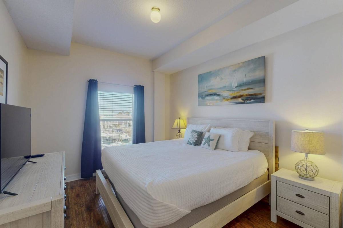 305 - Madeira Bay Resort - image 3