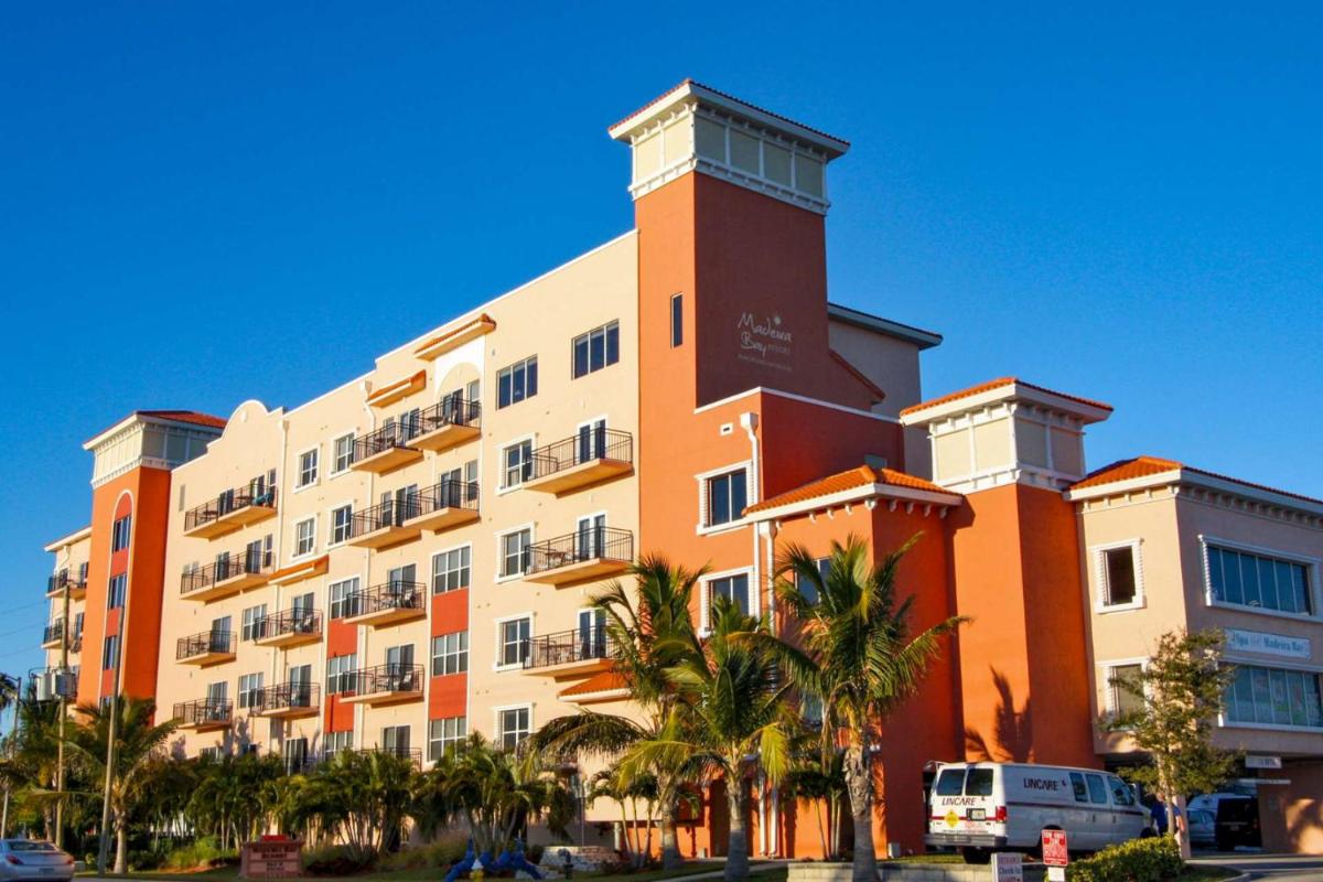 305 - Madeira Bay Resort - image 5