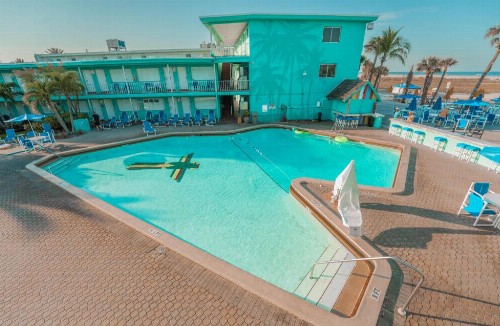 Thunderbird Beach Resort - image 28