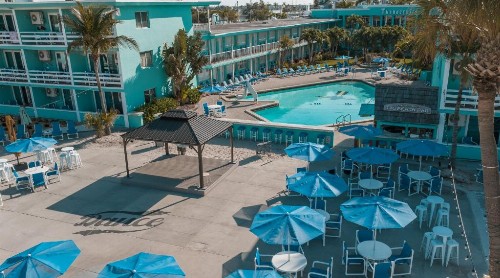 Thunderbird Beach Resort - image 3
