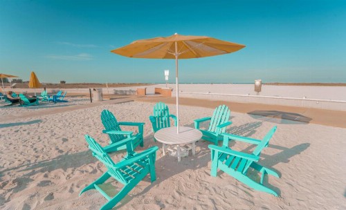 Thunderbird Beach Resort - image 5