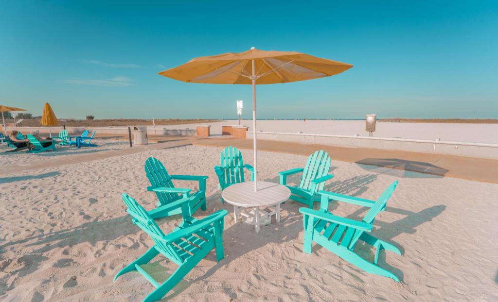 Thunderbird Beach Resort - image 5