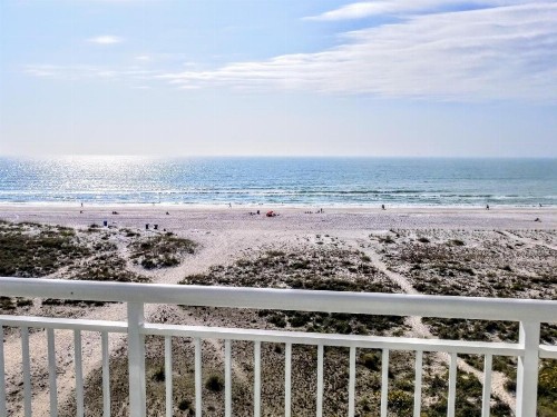 Provident Oceana Beachfront Suites - image 17