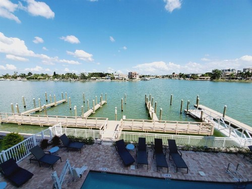 Provident Oceana Beachfront Suites - image 24