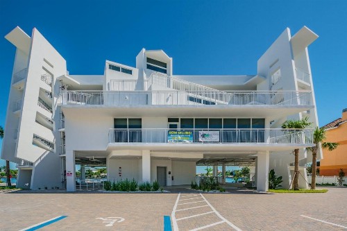 Provident Oceana Beachfront Suites - image 38