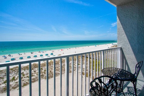 609 - Island Inn - image 16