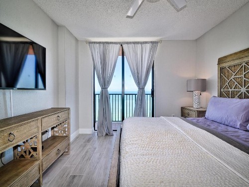 Madeira Towers 802 Renovated Madeira Towers Beachfront 2 Bedroom 2 Bathroom Condo 23143 - image 2