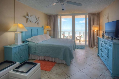409 - Island Inn - image 12