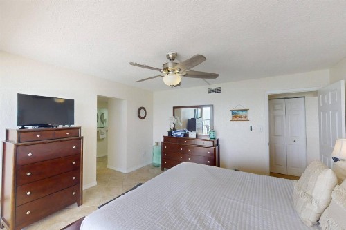 1-1007 - Ocean Sands - image 38