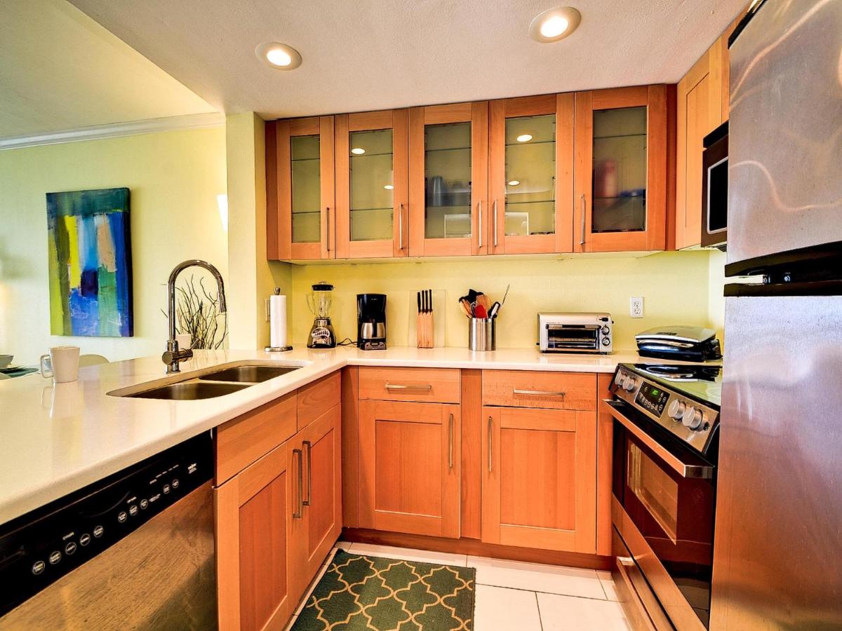 Ocean Sands 504 Beachfront Studio Condo - image 5