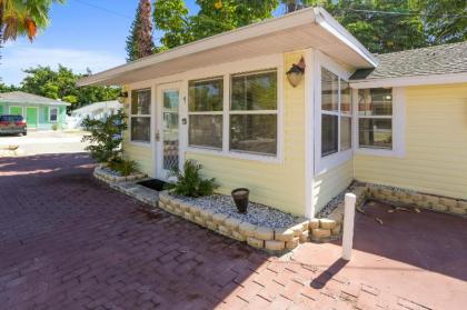 The Cottages at Madeira Beach/Sea Turtle - image 9