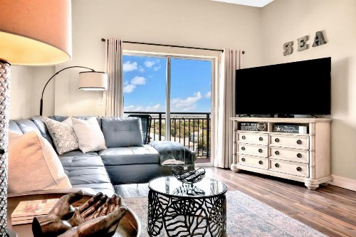 Bay Front Oasis - image 8