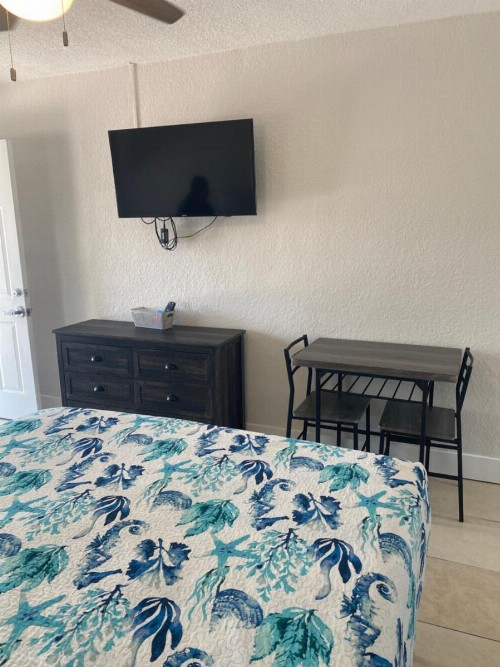 Sand Vista Motel - image 36