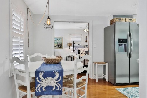Sol Mate Beach Cottage - image 7