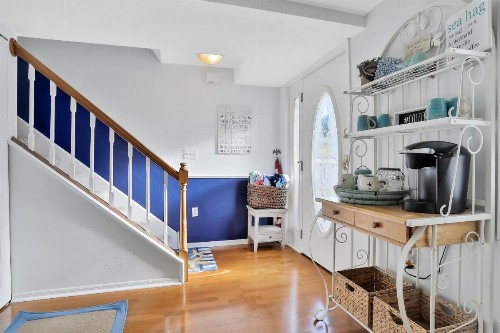Sol Mate Beach Cottage - image 8