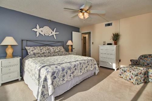 You are on vacation kick back and live the beach life OS602 - image 9