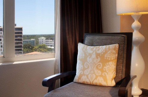 Hilton St. Petersburg Bayfront - image 40